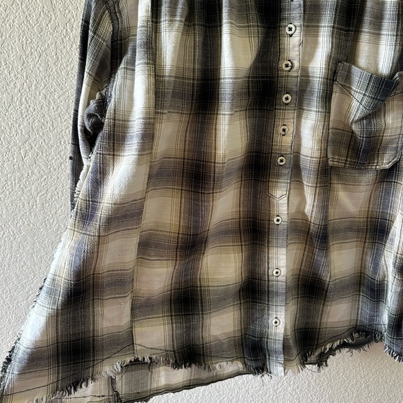 FREE PEOPLE plaid high low studded top. - Picture 3 of 12